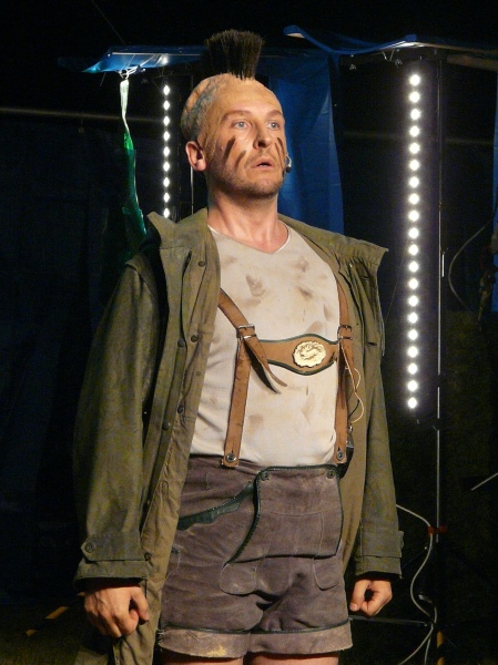 Gloria von Jaxtberg   089.jpg